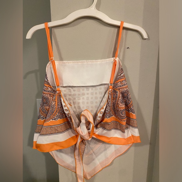 BRAND NEW- NEVER WORN: Tie-Back Cropped Tank Top - Picture 2 of 2